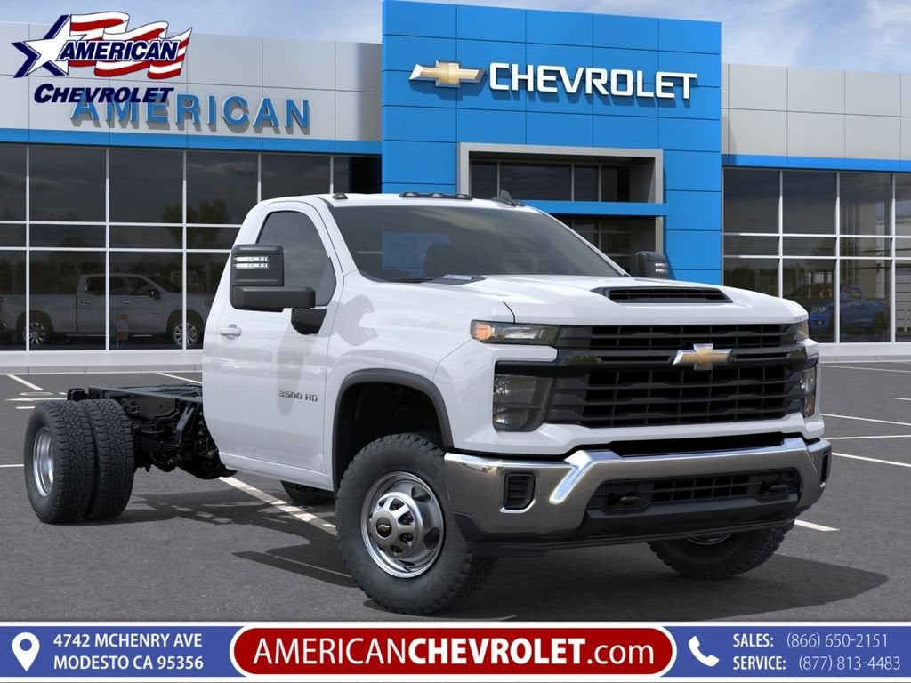 2026 Chevrolet Silverado 3500 HD Chassis Cab
