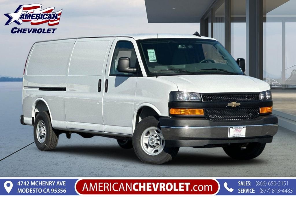 2025 Chevrolet Express Cargo