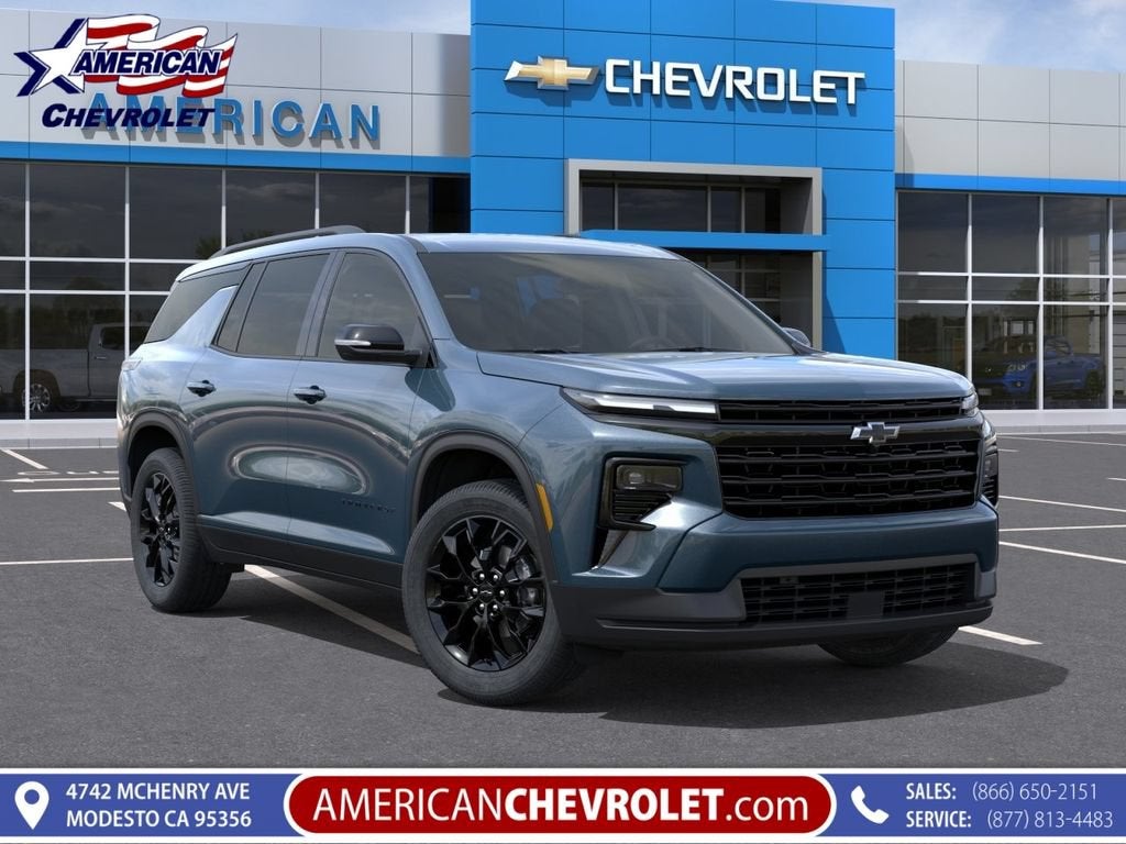 2026 Chevrolet Traverse LT in Lakeshore Blue Metallic — front three-quarter view