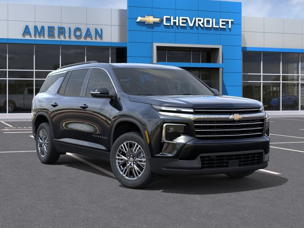 2026 Chevrolet Traverse LT in Mosaic Black Metallic — front three-quarter view