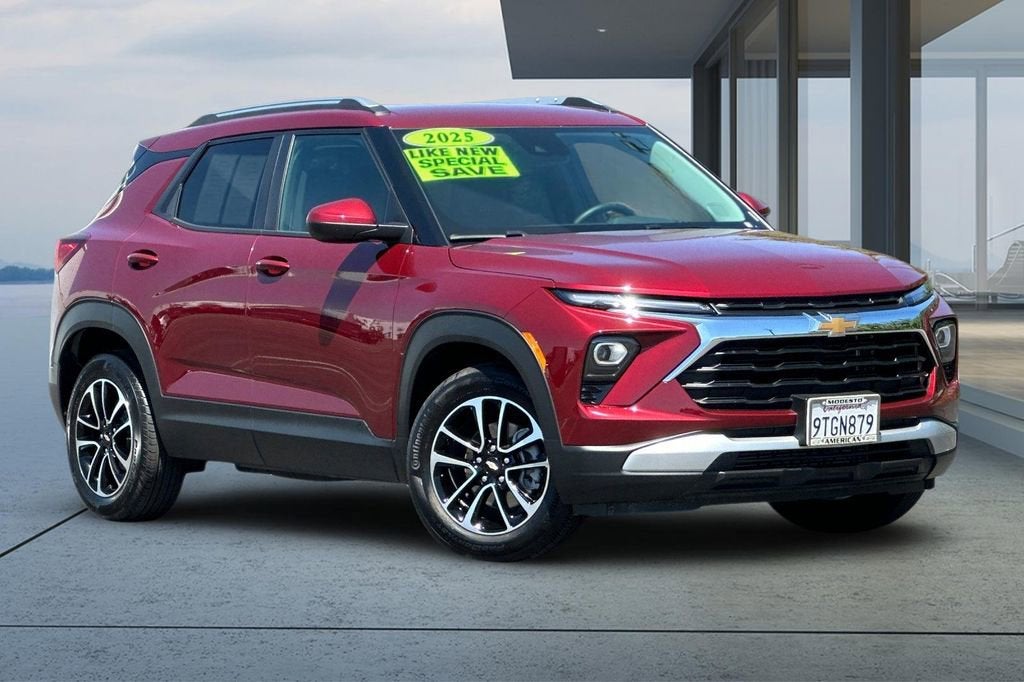 2025 Chevrolet Trailblazer — side profile view