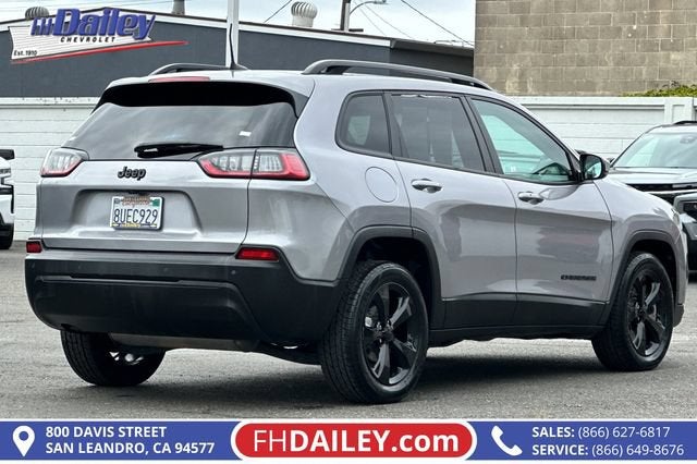 2021 Jeep Cherokee — interior view