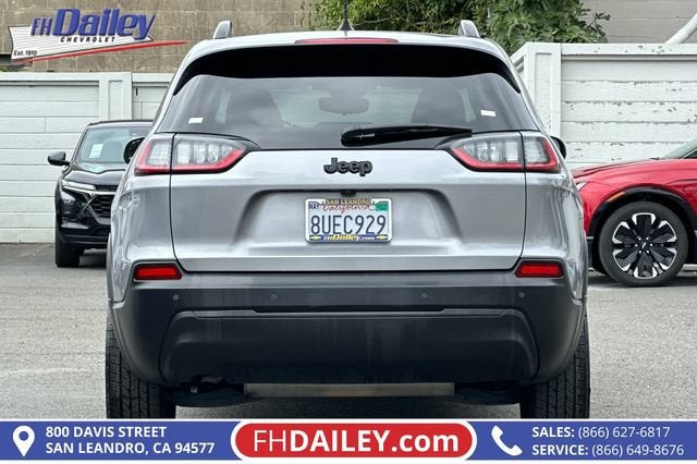2021 Jeep Cherokee — detail view
