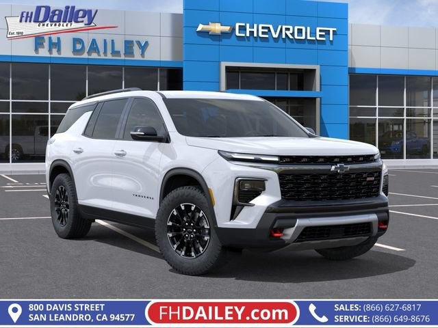 2026 Chevrolet Traverse Z71 in Polar White Tricoat — front three-quarter view