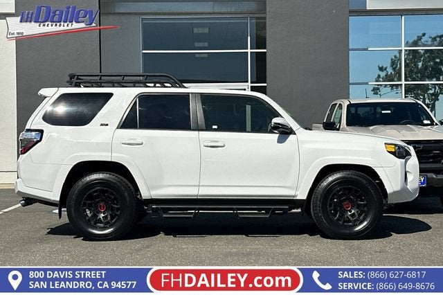 2022 Toyota 4Runner — rear three-quarter view