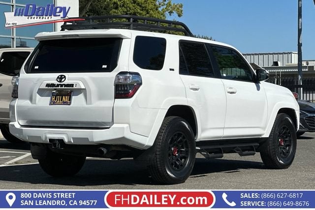 2022 Toyota 4Runner — interior view