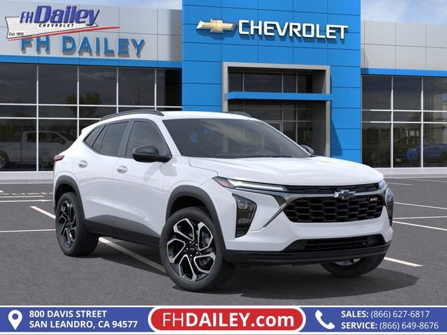 2026 Chevrolet Trax 2RS in Summit White — front three-quarter view